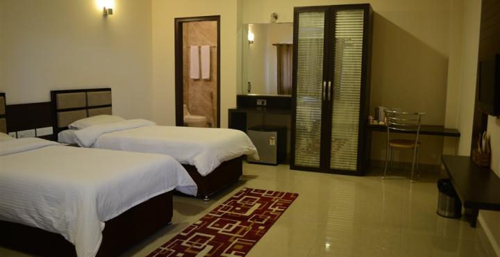 Hotel Surya